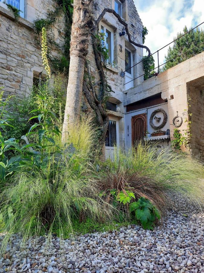 La Malposte Bed & Breakfast Reviers Luaran gambar
