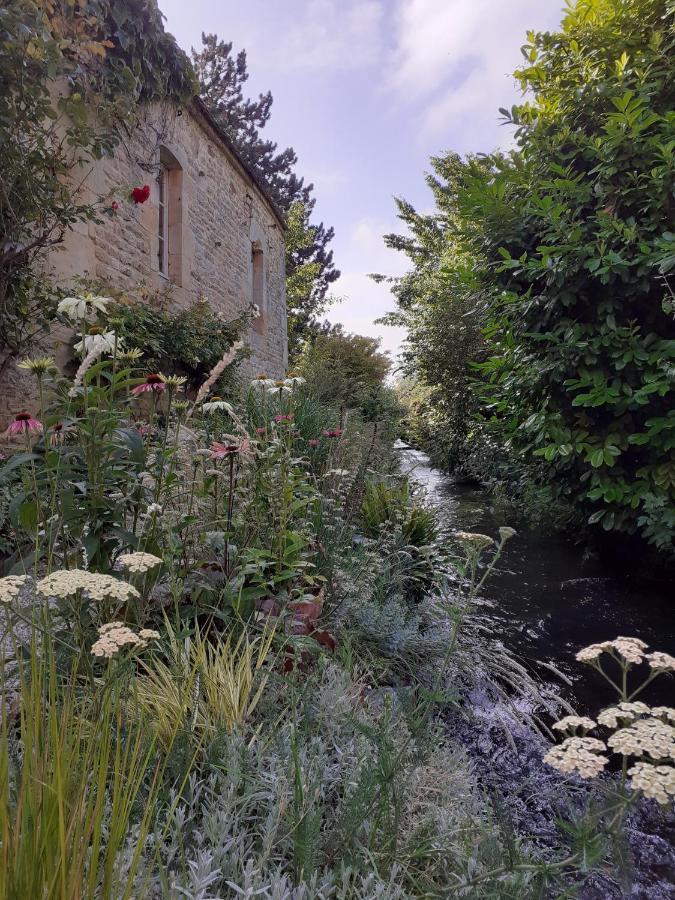 La Malposte Bed & Breakfast Reviers Luaran gambar